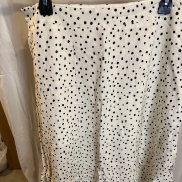 LOFT Dresses & Skirts - LOFT Polka Dot Midi Skirt – Size 10P (Petite)